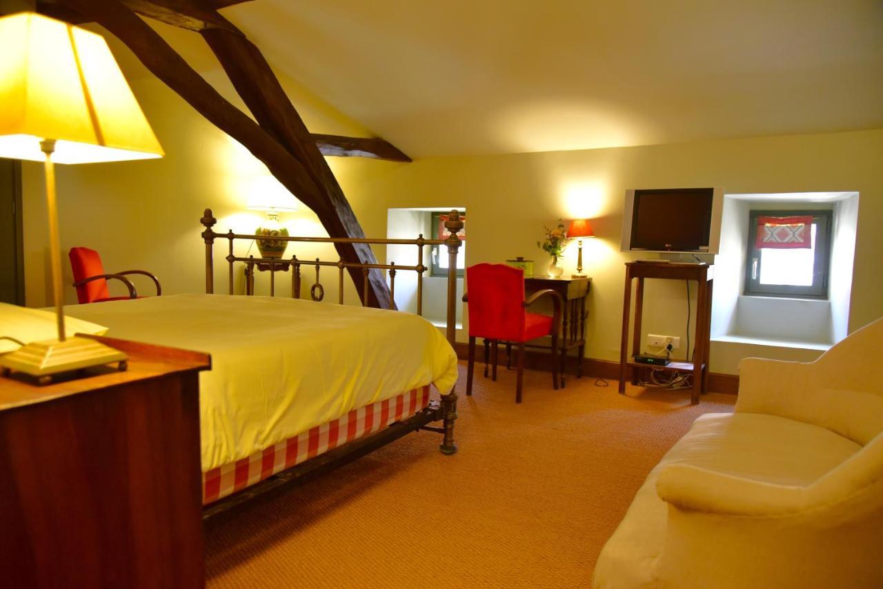 Logis Hotel Le Boudoir Belves Bagian luar foto