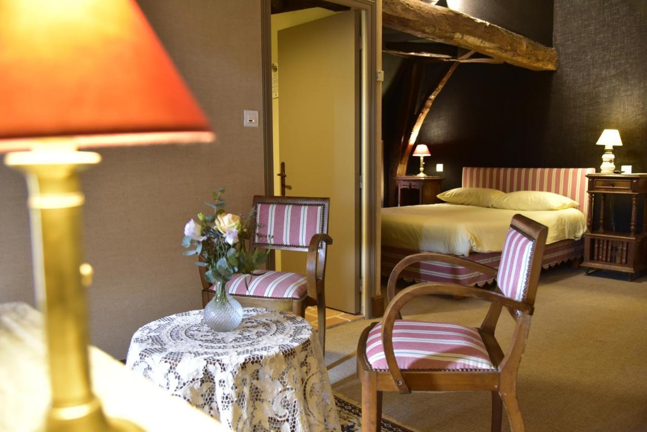 Logis Hotel Le Boudoir Belves Bagian luar foto