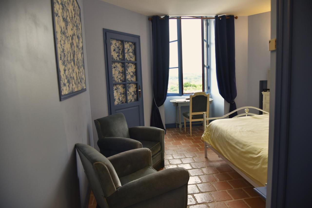 Logis Hotel Le Boudoir Belves Bagian luar foto