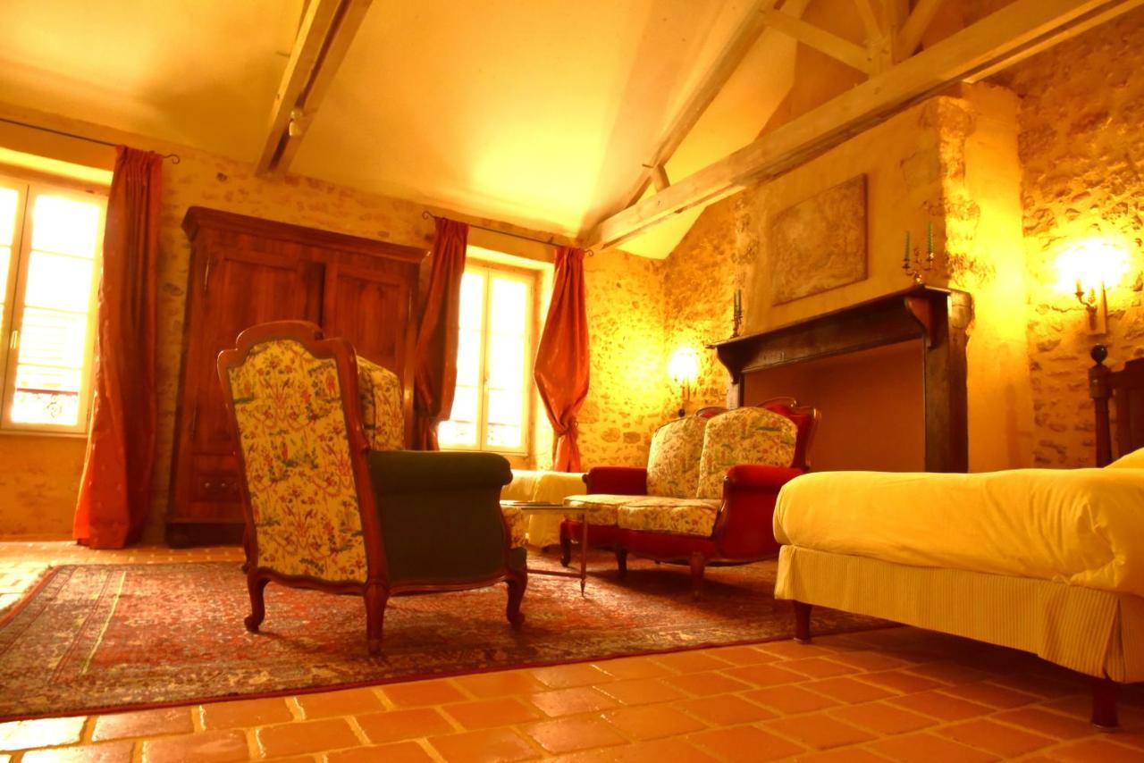 Logis Hotel Le Boudoir Belves Bagian luar foto