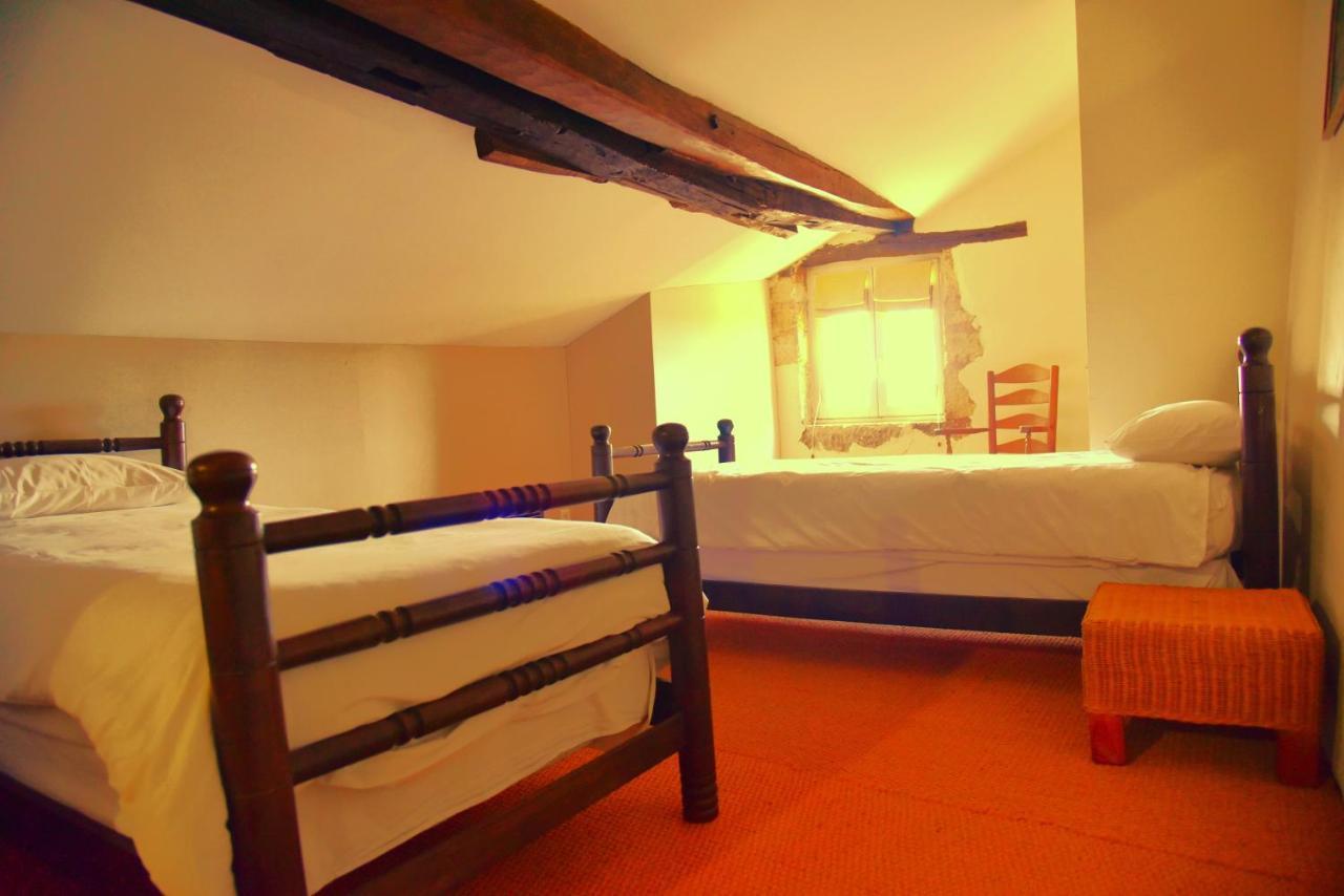 Logis Hotel Le Boudoir Belves Bagian luar foto